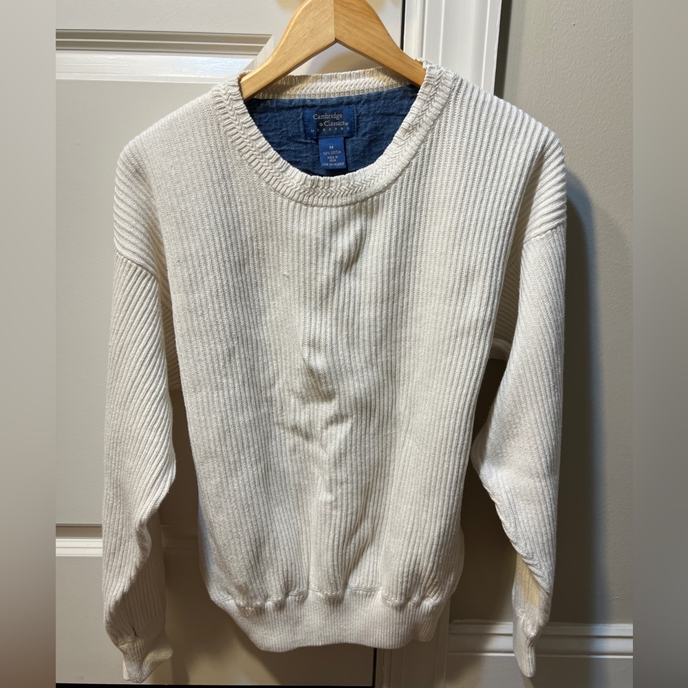 Cambridge Classics Mervyns White Sweater Medium
